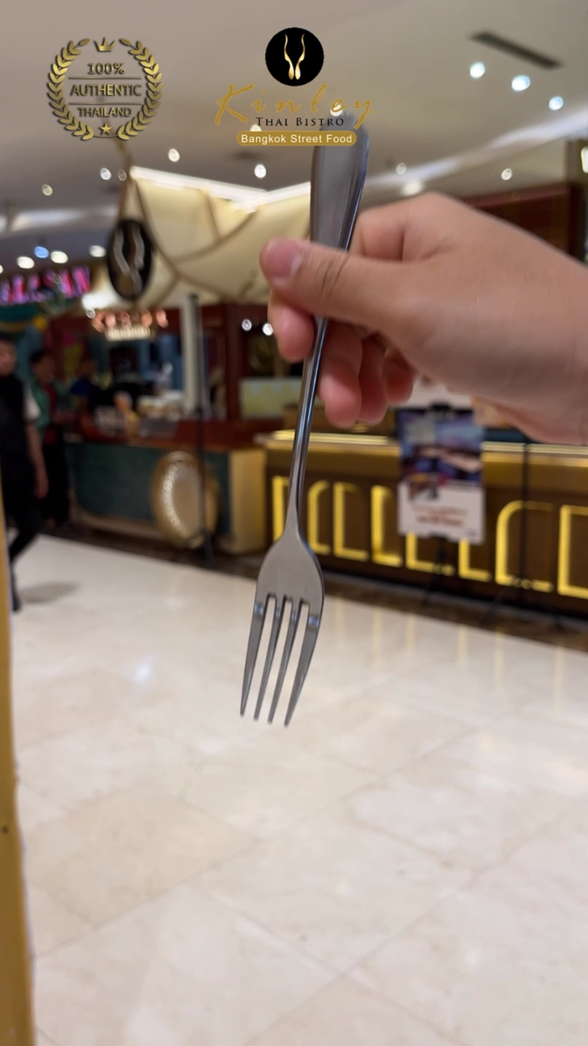 Garpu di tangan, target terkunci! Yum Woon Sen di depan