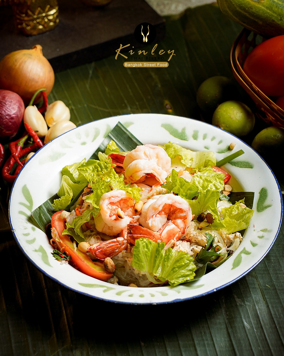 Rindu Thai salad yang pedas, segar, dan bikin nagih?
Gak usah booking tiket cukup ke Kinley.
Sensasi salad khas Thailand, siap obati rindumu

Rasakan kelezatan otentik di @kinleybistro! Kami hanya menggunakan bahan alami tanpa perasa atau bubuk buatan. Semua diolah dengan bahan segar, termasuk santan segar yang dipersiapkan setiap hari. Nikmati kualitas yang bisa Anda rasakan di setiap gigitan! 🥥

 Tag teman yang harus coba makan di sini!